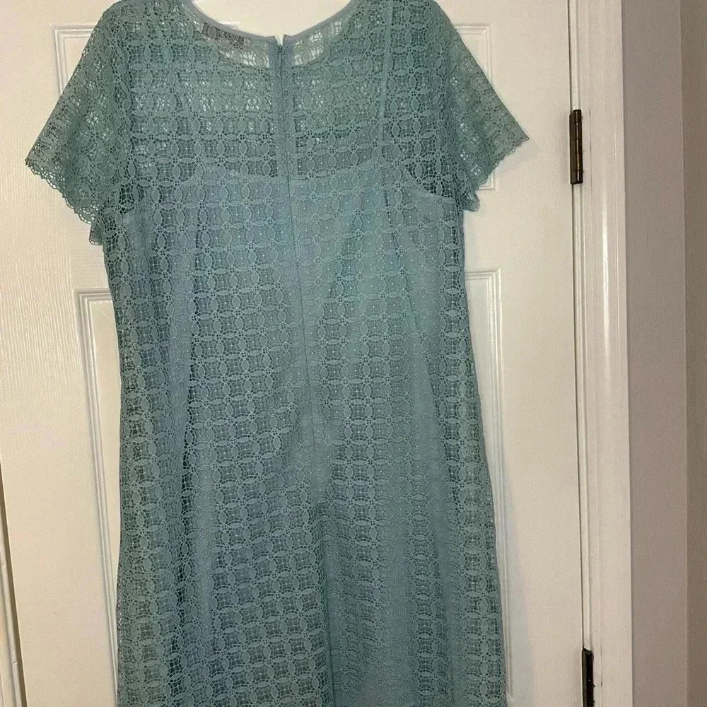 Loft Dress - Picture 7 of 10